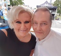 Liisa Karhu ja Kari Lauronen